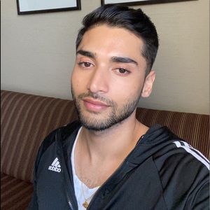 Meet your Posher, Faizan